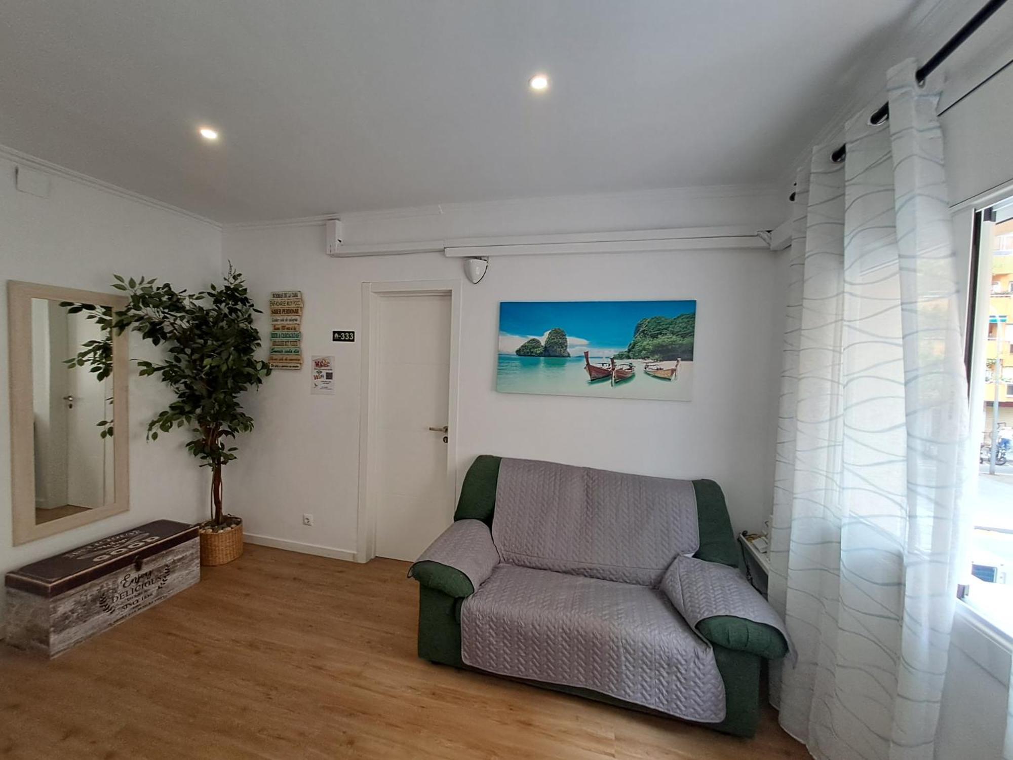 Apartamento Mi colibrí- Aeropuerto Barcelona El Prat de Llobregat Exterior foto